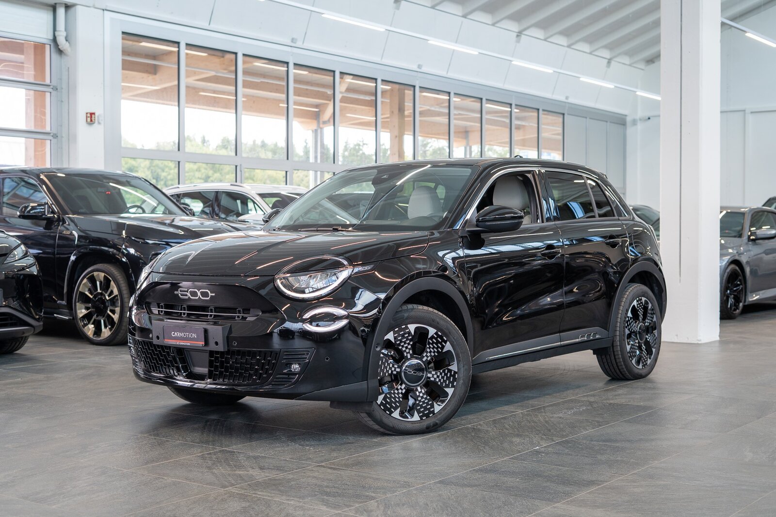 FIAT 600 1.2 Hybrid La Prima / Leder Sitze / Navi, Mild-Hybrid Benzin/Elektro, Occasion / Gebraucht, Automatik - 2