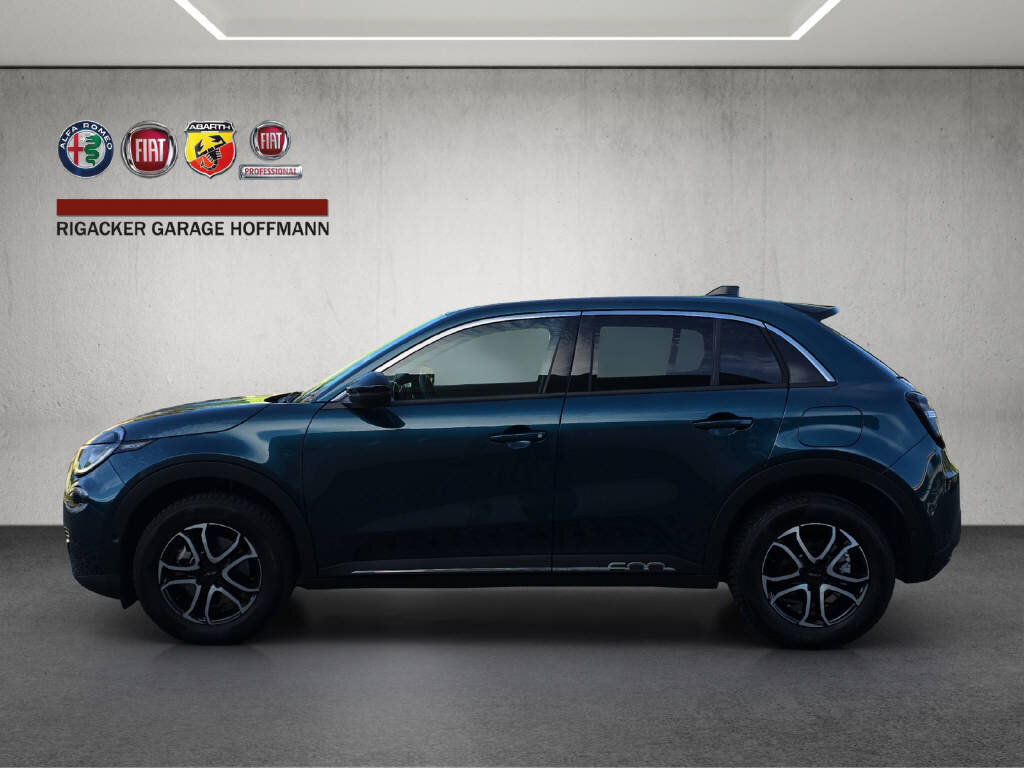 FIAT 600 1.2 Hybrid La Prima 8-fach bereift, Mild-Hybrid Benzin/Elektro, Occasion / Gebraucht, Automatik - 7