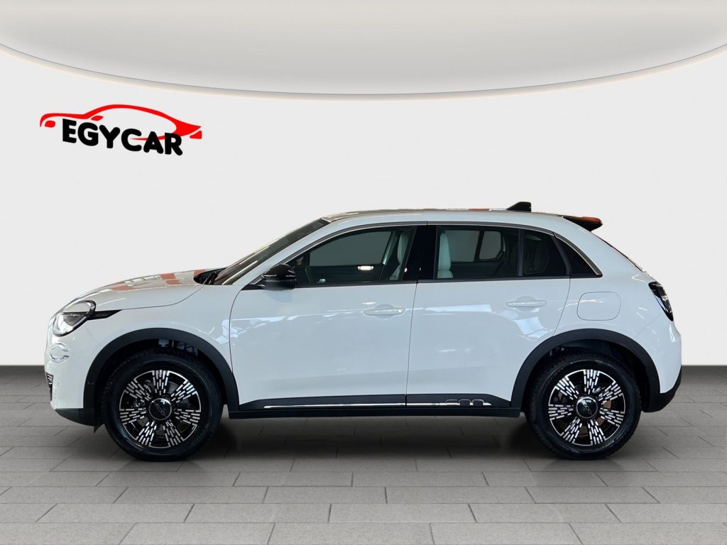 FIAT 600h MildHybrid Cult, Mild-Hybrid Petrol/Electric, Second hand / Used, Automatic - 6