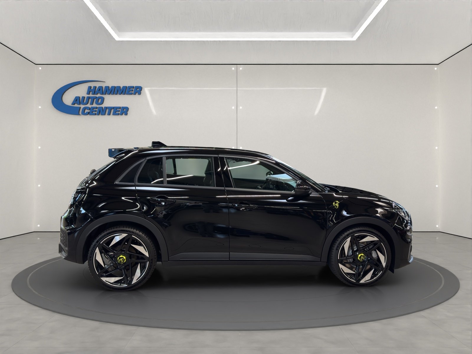 FIAT 600 Abarth Turismo, Electric, Ex-demonstrator, Automatic - 4