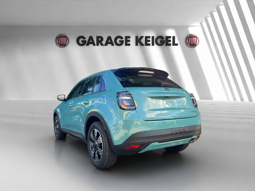 FIAT 600 1.2 Hybrid 136 Cult Swiss Edition, Mild-Hybrid Petrol/Electric, Ex-demonstrator, Automatic - 3