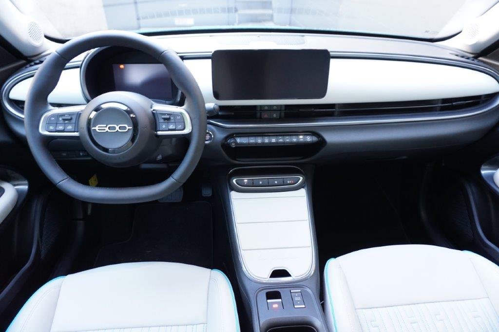 FIAT 600 La Prima, Electric, Ex-demonstrator, Automatic - 6