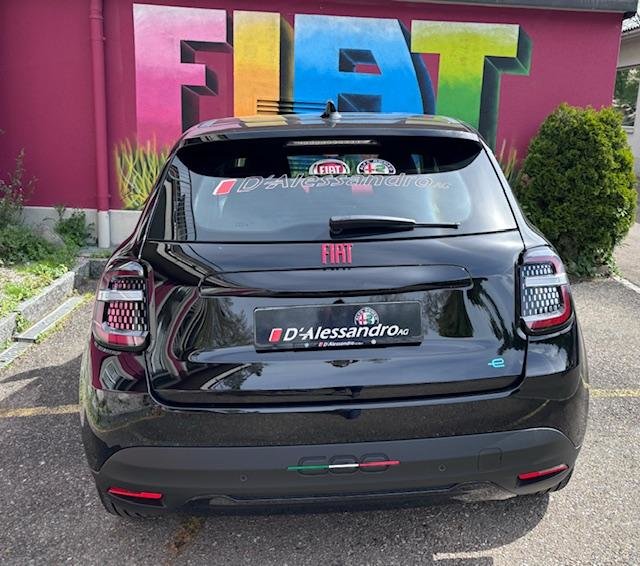 FIAT 600e Red, Elektro, Vorführwagen, Automatik - 5