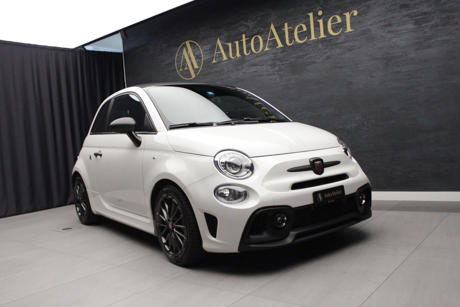 FIAT 695C 1.4 16V Turbo Abarth Turismo / Competizione, Petrol, Second hand / Used, Manual - 2