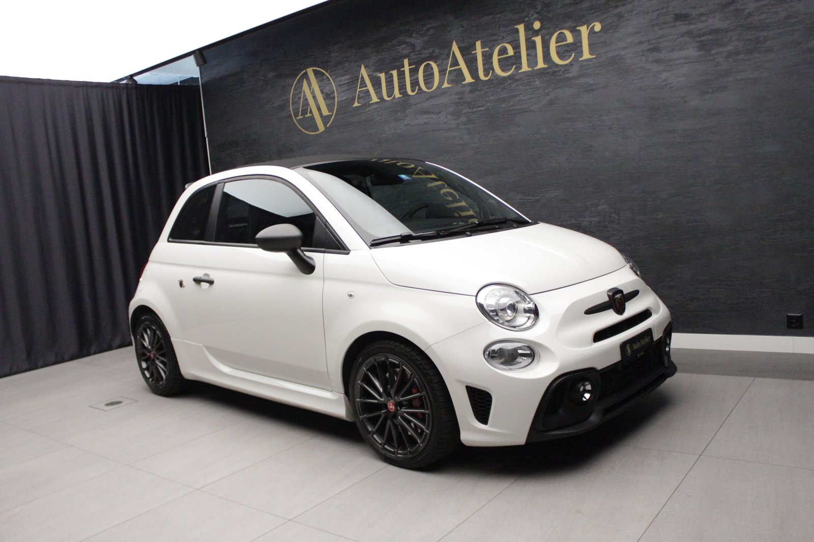 FIAT 695C 1.4 16V Turbo Abarth Turismo / Competizione, Petrol, Second hand / Used, Manual - 3
