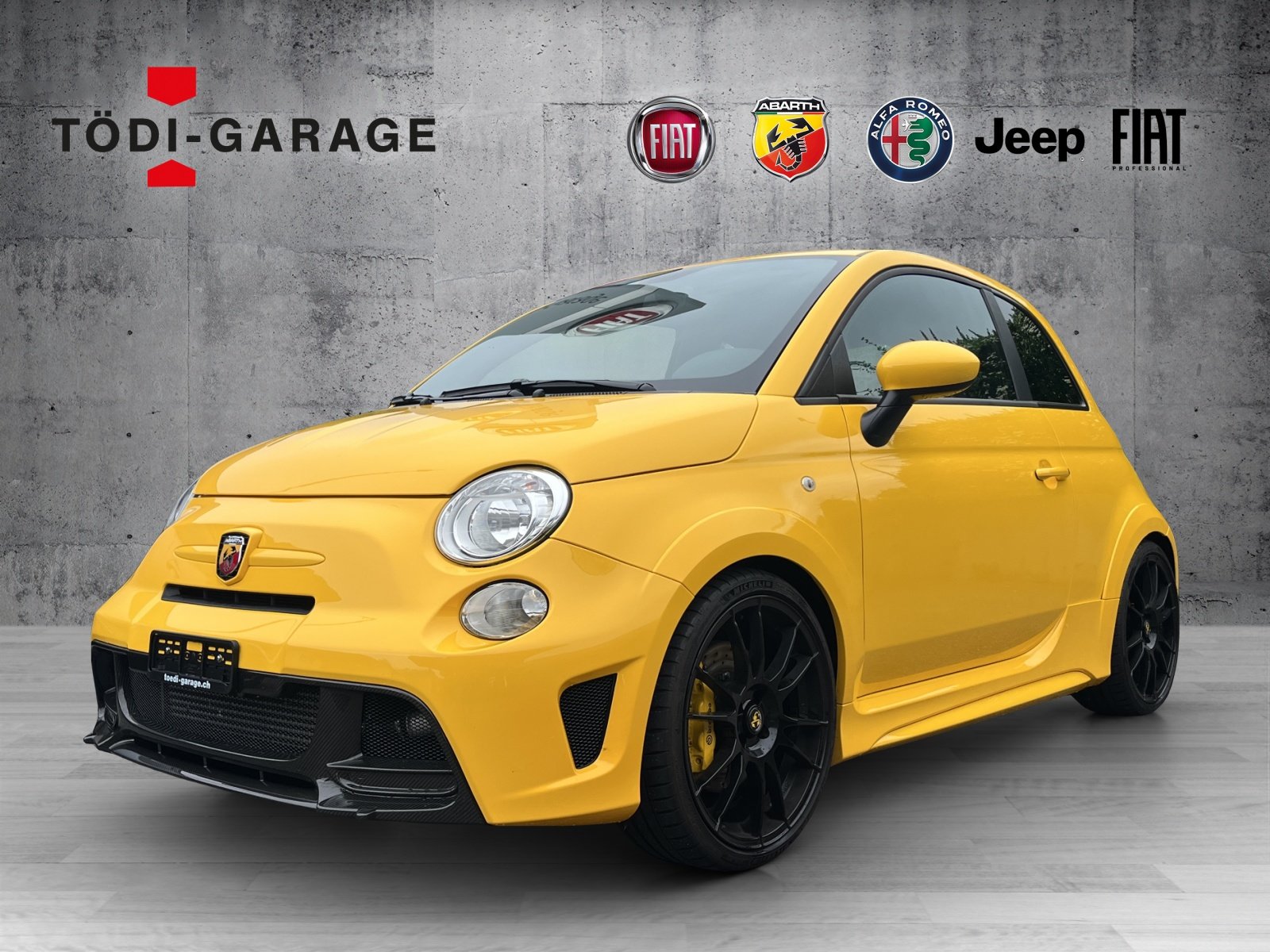FIAT 695 Abarth 1.4 T-Jet 190 Biposto Record