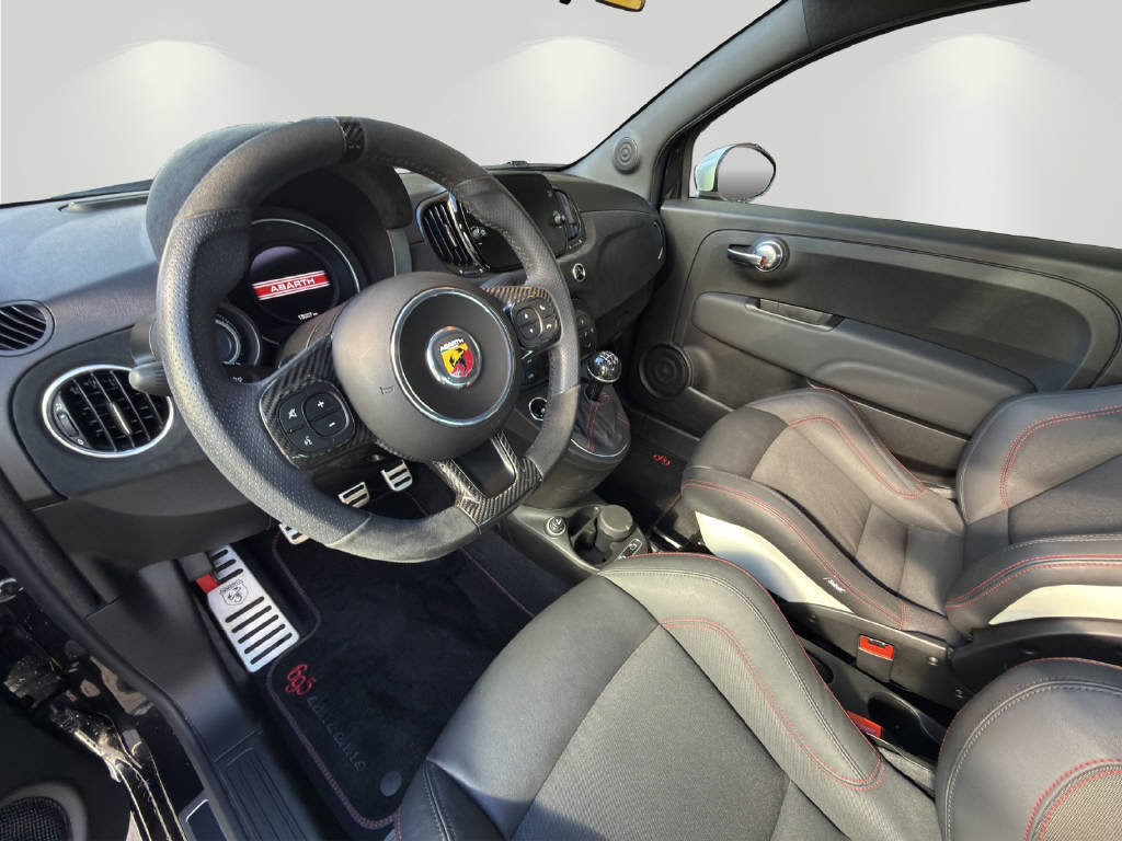 FIAT 695 Abarth 1.4 T-Jet 180 Esseesse, Benzin, Occasion / Gebraucht, Handschaltung - 6