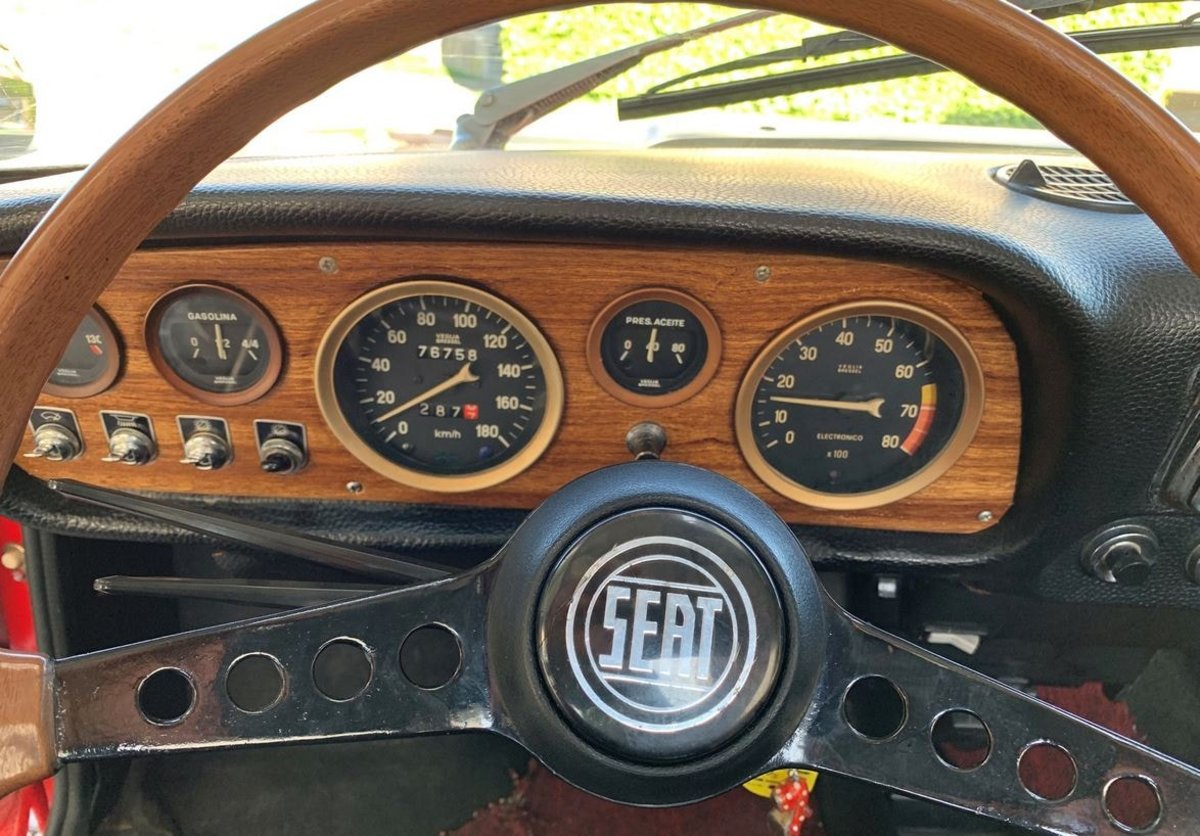 FIAT SEAT 850 Spider, Essence, Voiture de collection - 6