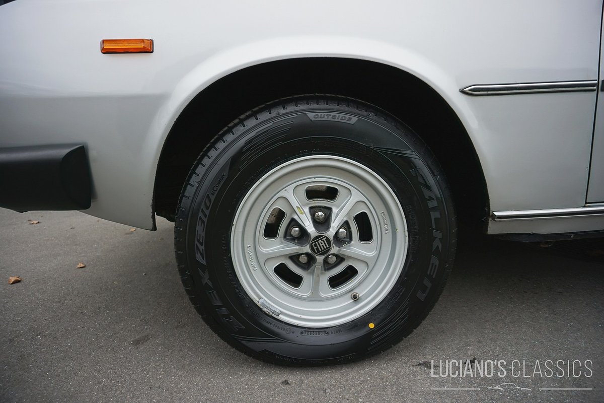 FIAT 130 Coupé, Benzin, Oldtimer, Automatik - 6