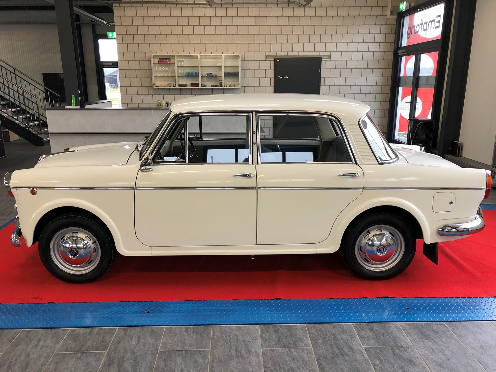 FIAT 1100 Special, Essence, Voiture de collection, Manuelle - 6