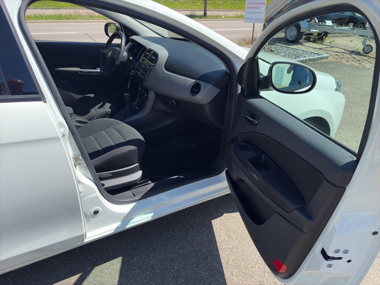 FIAT Bravo 1.4 16V T-JET 120 Easy, Benzin, Occasion / Gebraucht, Handschaltung - 6