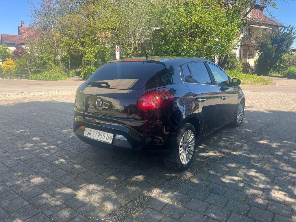 FIAT BRAVO 1.4 16V T-JET 120 Active, Benzin, Occasion / Gebraucht, Handschaltung - 4