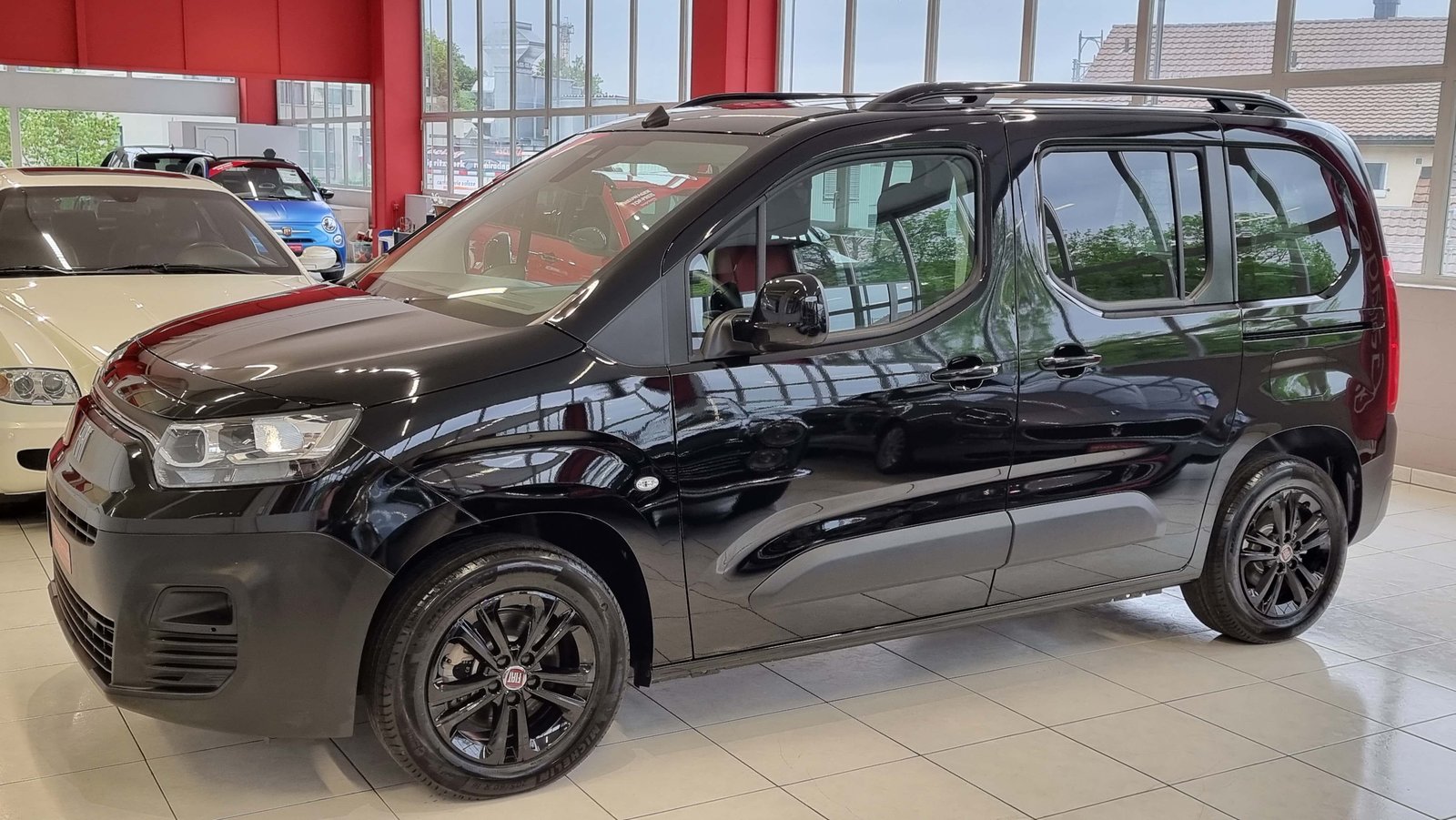 FIAT Doblo Elektro PW L1 50 kWh Lounge, Électrique, Voiture nouvelle, Automatique - 2