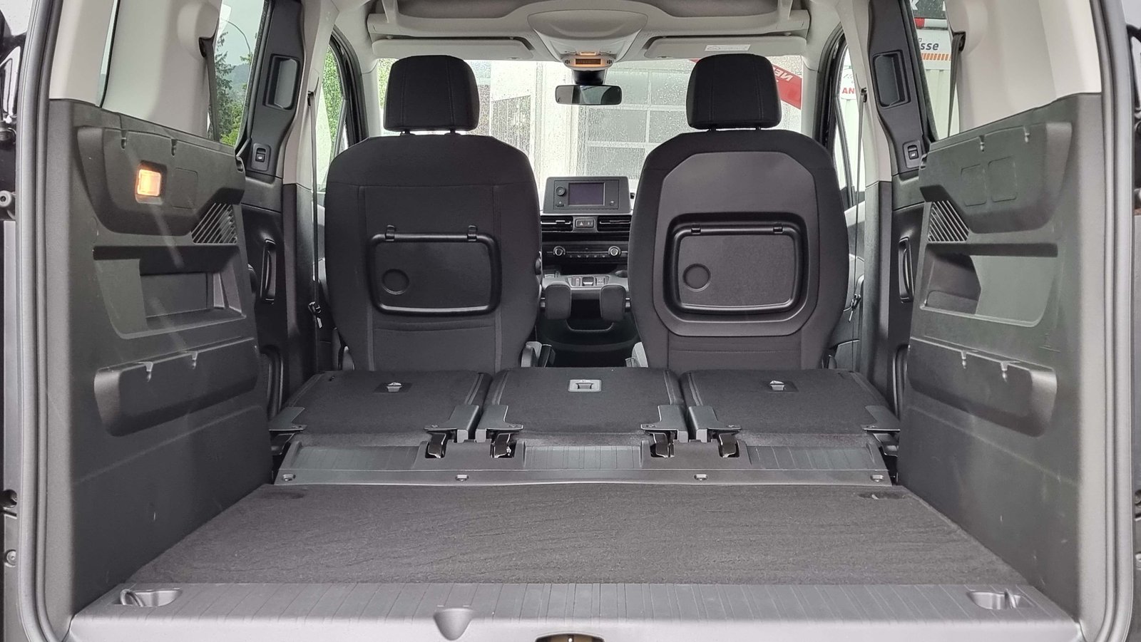 FIAT Doblo Elektro PW L1 50 kWh Lounge, Électrique, Voiture nouvelle, Automatique - 7