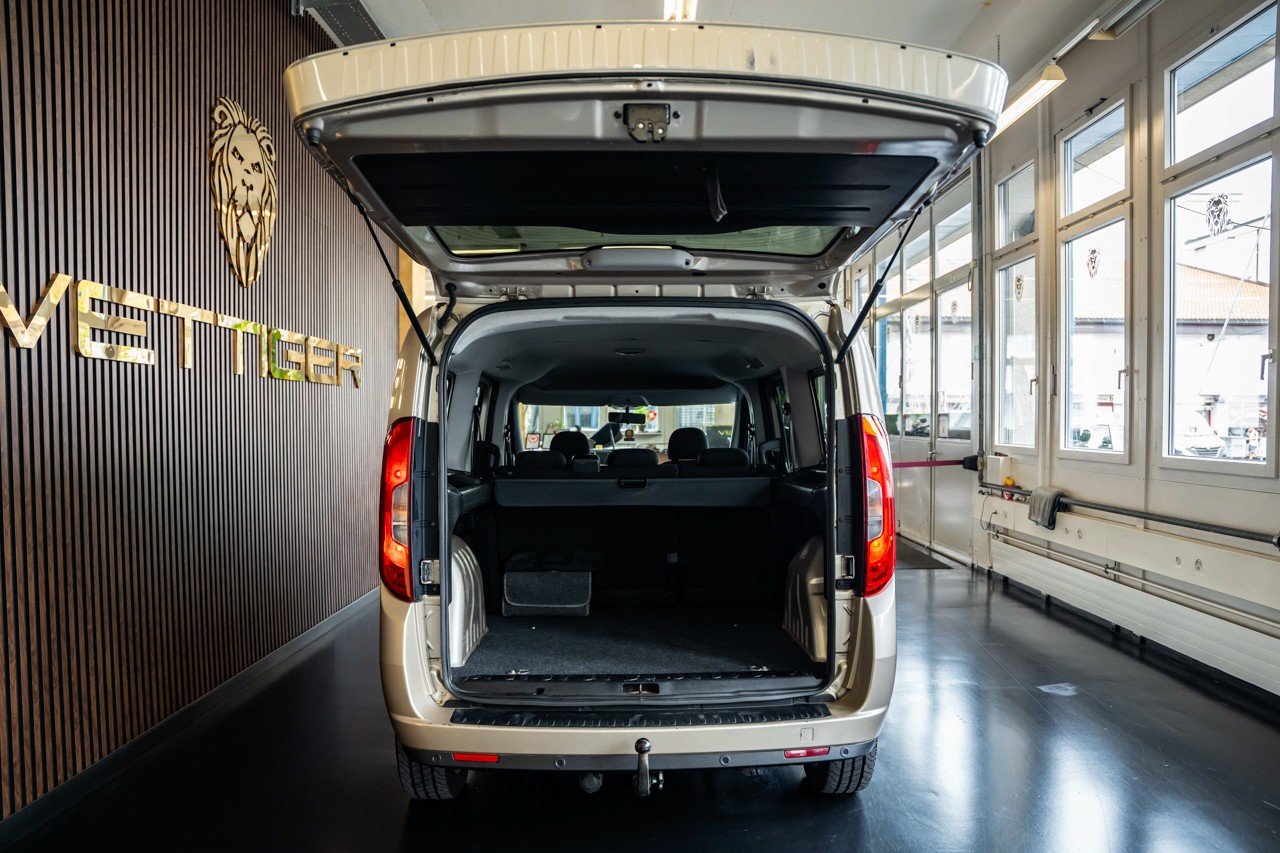 FIAT Doblò 1.6 Multijet Kombi Swiss, Diesel, Occasion / Gebraucht, Automatik - 6