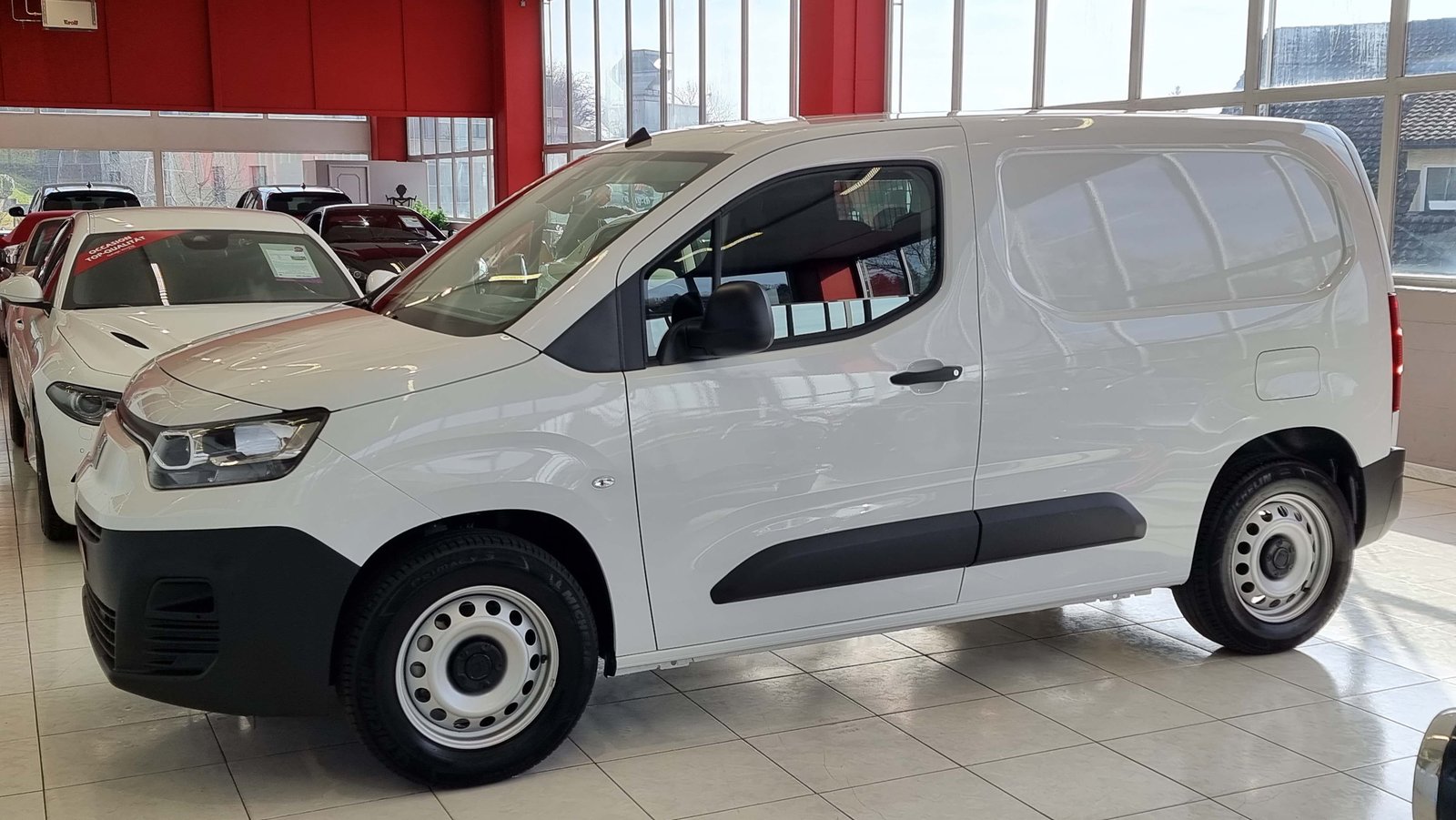 FIAT Doblo Elektro Kaw. L1 50 kWh SX Plus, Elettrica, Auto nuove, Automatico - 2