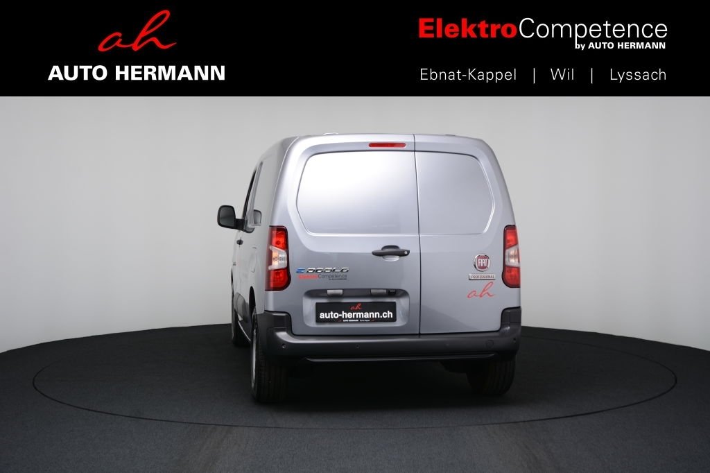FIAT E-Doblo L1 50kWh 800kg Swiss+, Elektro, Neuwagen, Automatik - 5