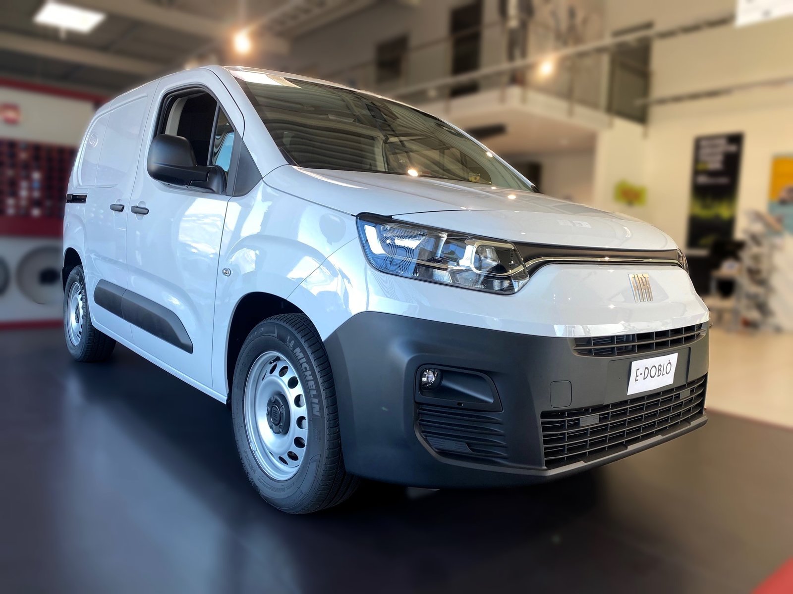 FIAT E-Doblo L1 50kWh 800kg Swiss Plus, Électrique, Voiture nouvelle, Automatique - 6