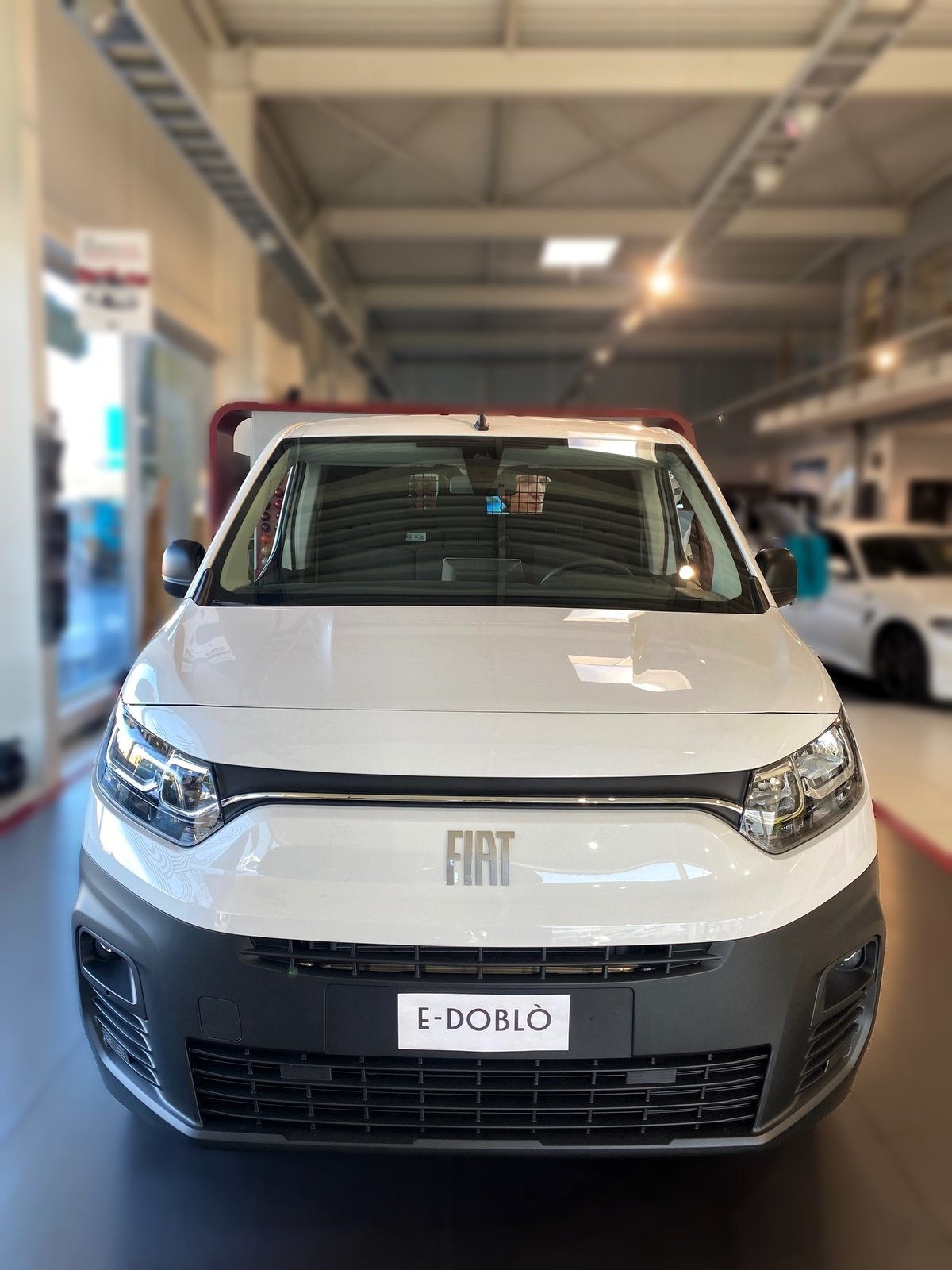 FIAT E-Doblo L1 50kWh 800kg Swiss Plus, Électrique, Voiture nouvelle, Automatique - 7