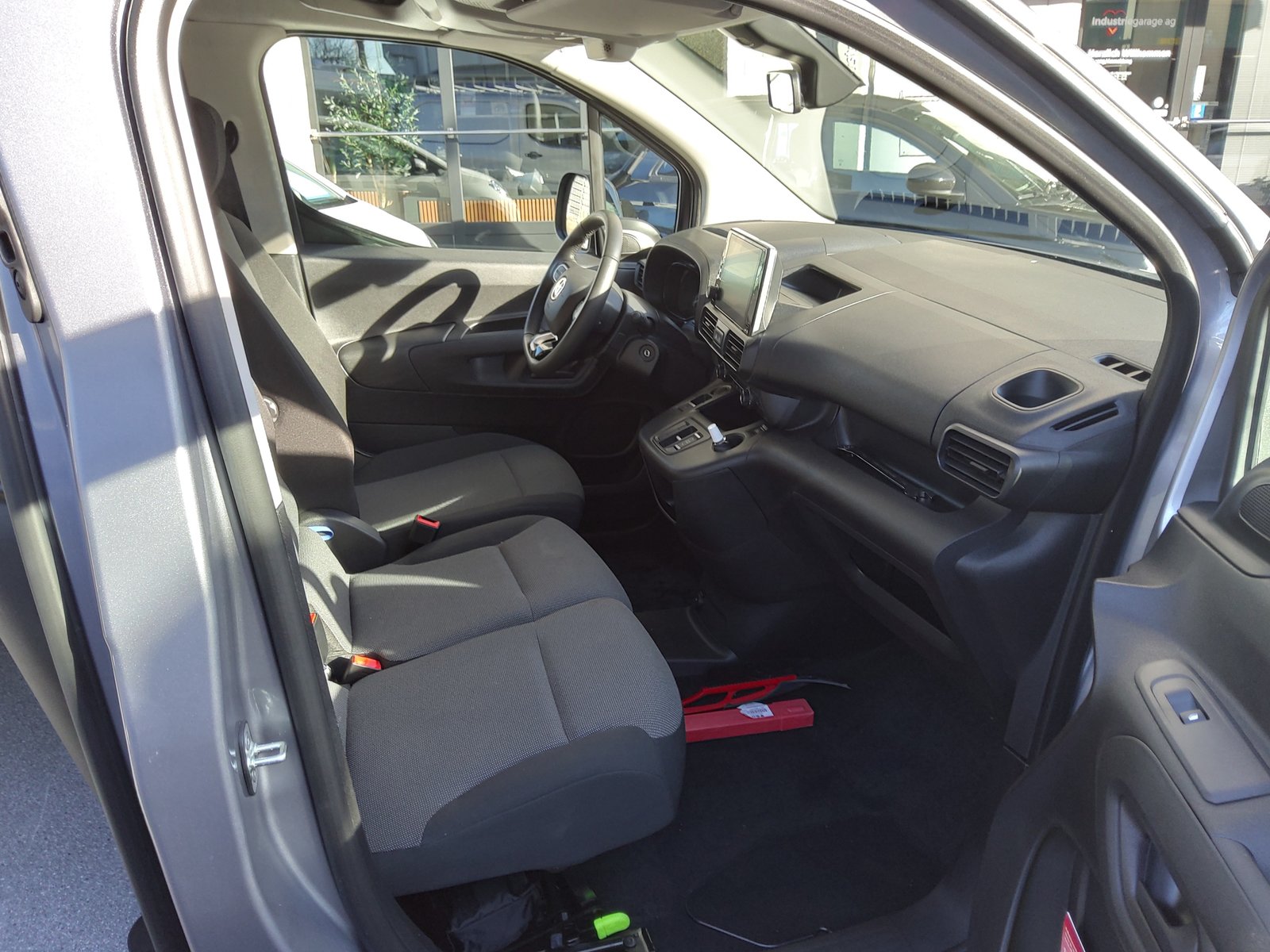 FIAT E-Doblo L1 50kWh 800kg Launch Edition, Elektro, Occasion / Gebraucht, Automatik - 7