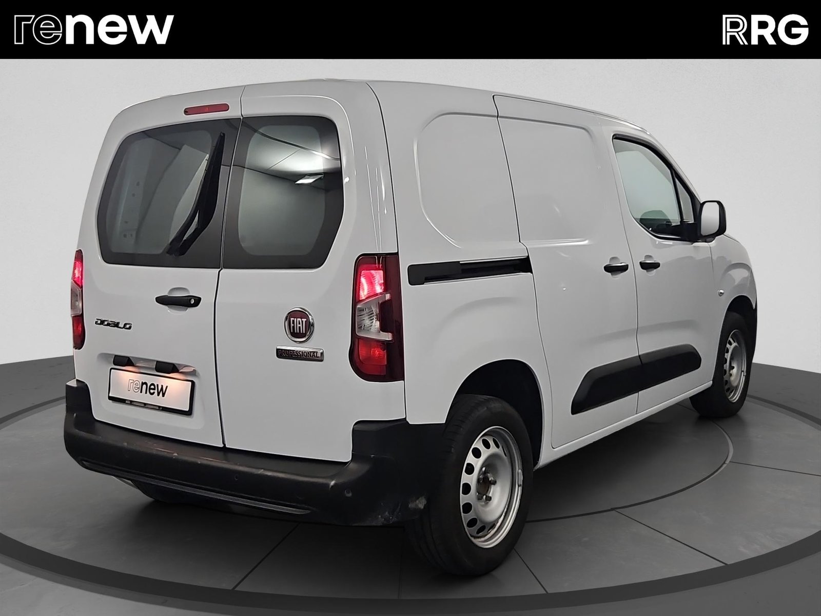 FIAT Doblo 1.5 BlueHDi L1 1000kg Pro A, Diesel, Second hand / Used, Automatic - 3