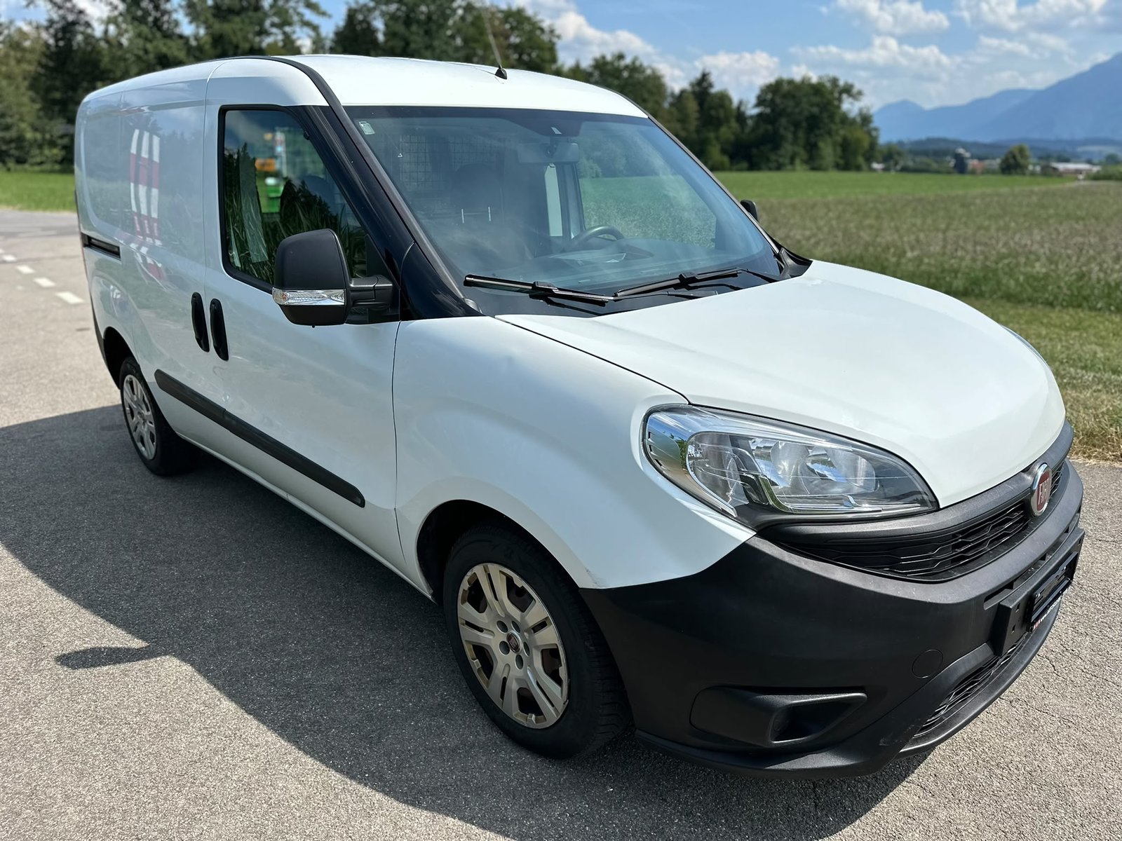 FIAT Doblò 1.3 Multijet Cargo Swiss, Diesel, Second hand / Used, Manual - 4