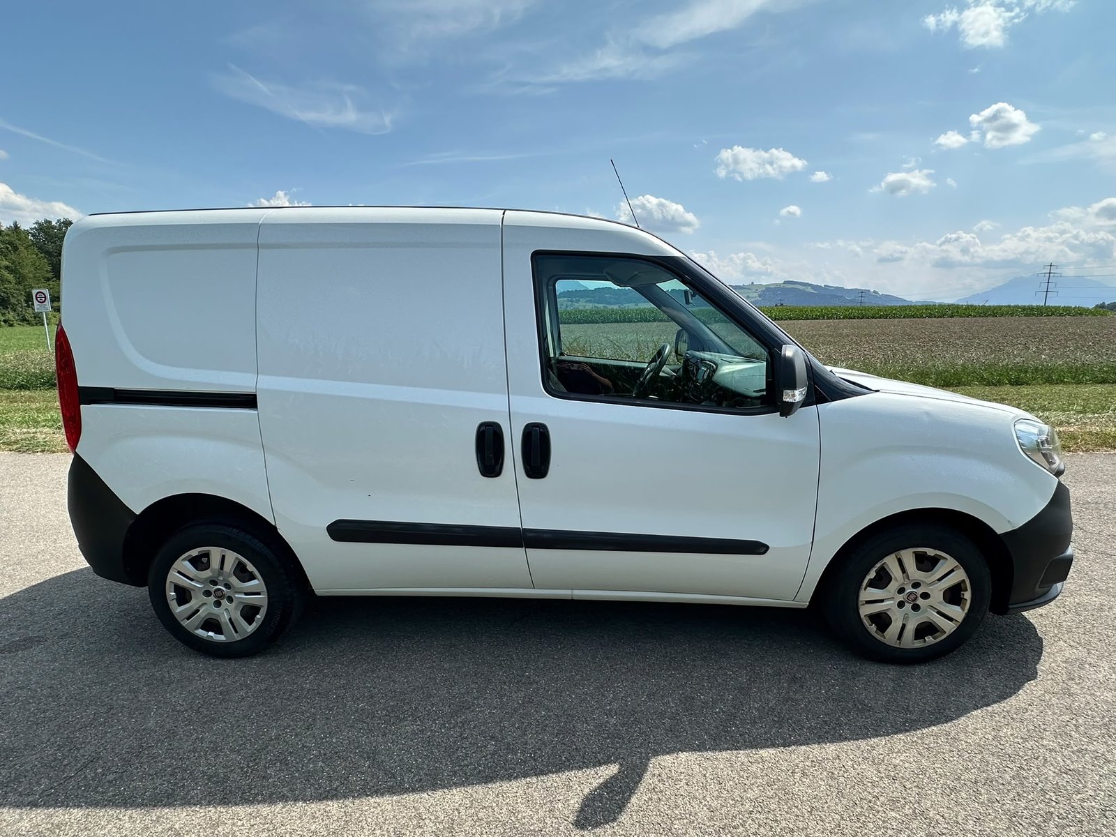 FIAT Doblò 1.3 Multijet Cargo Swiss, Diesel, Second hand / Used, Manual - 5