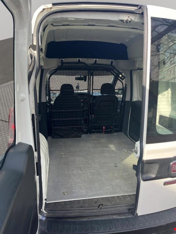FIAT Doblo 1.6 Multijet Cargo Swiss, Diesel, Second hand / Used, Manual - 4