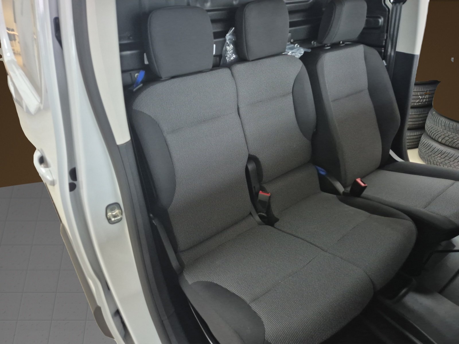 FIAT E-Doblo Kaw. L1 50 kWh Easy Pro, Elettrica, Auto dimostrativa, Automatico - 6