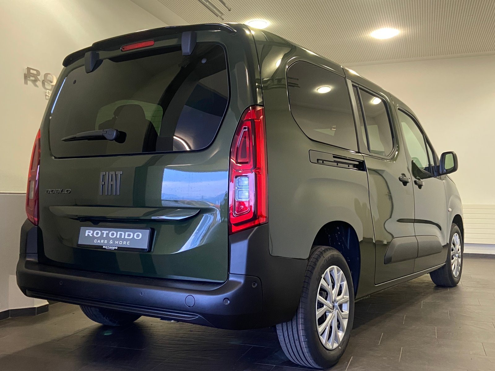 FIAT Doblo L2 1.5 BlueHDi Automat - 7 Plätze, Diesel, Neuwagen, Automatik - 2