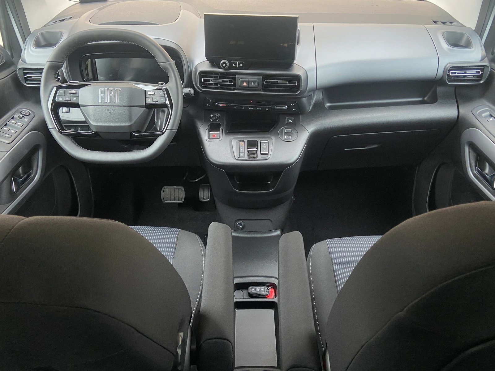FIAT Doblo L2 1.5 BlueHDi Automat - 7 Plätze, Diesel, Neuwagen, Automatik - 5