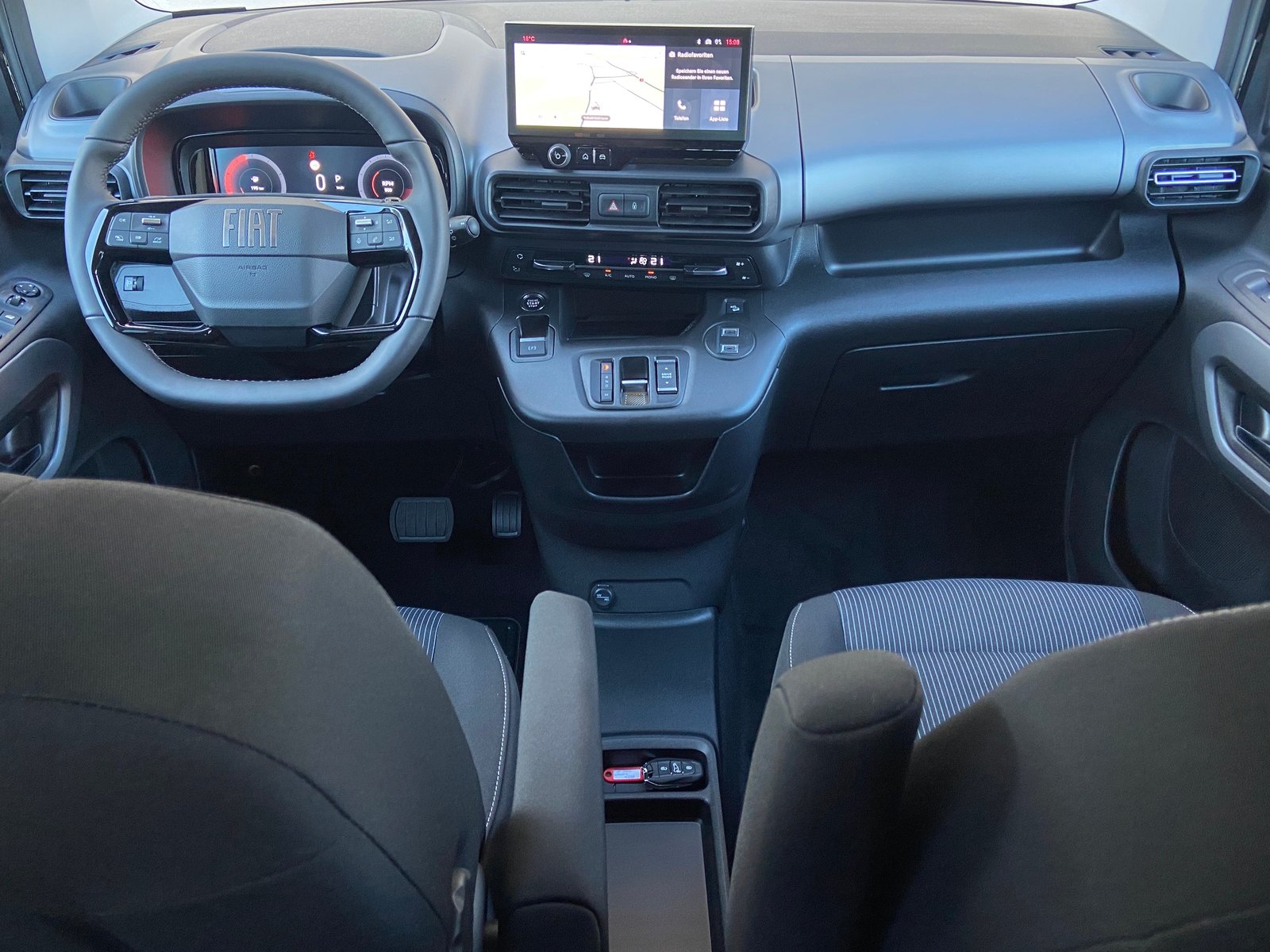 FIAT Doblo L2 1.5 BlueHDi Automat - 7 Plätze, Diesel, Neuwagen, Automatik - 4
