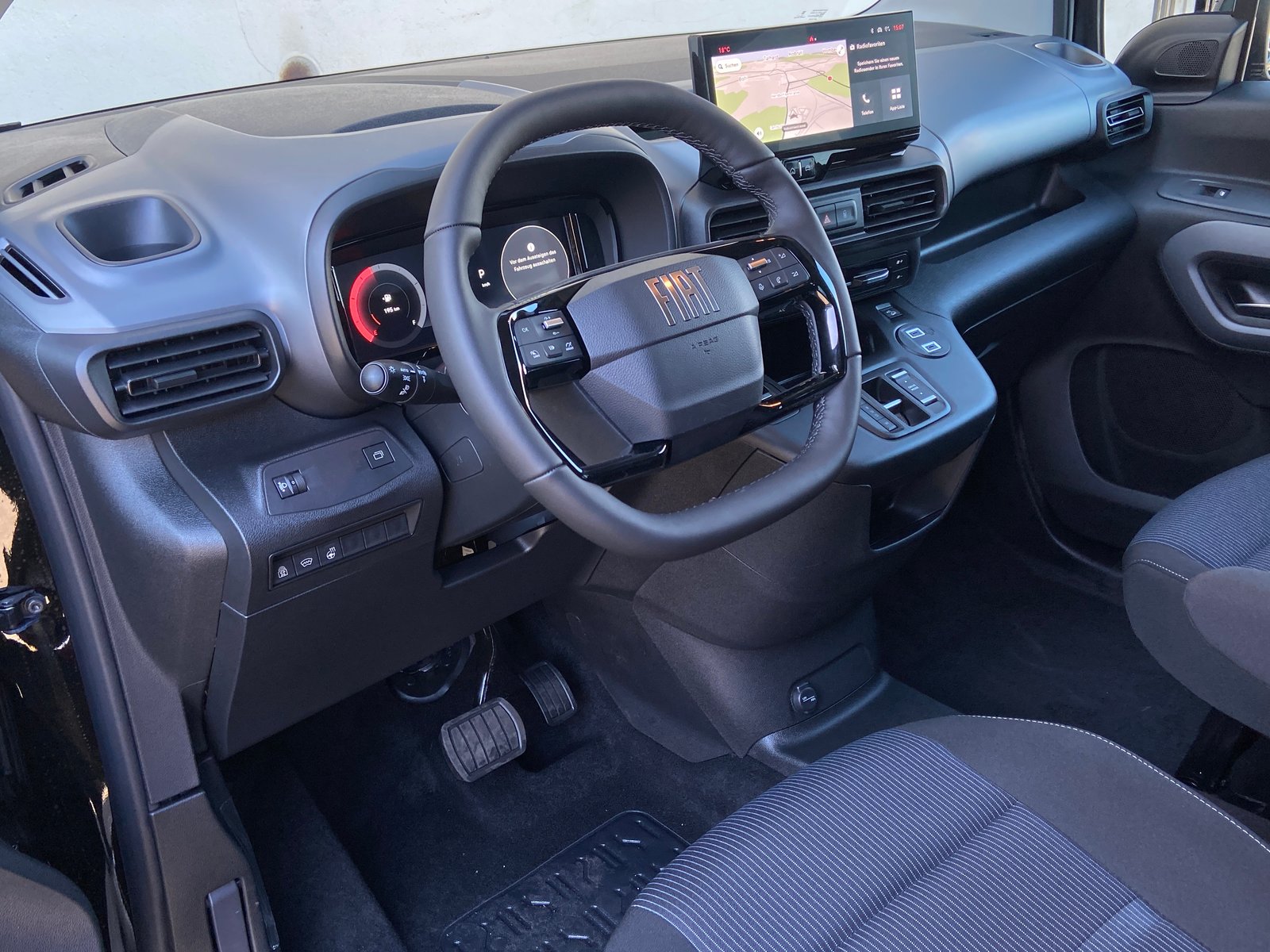 FIAT Doblo L2 1.5 BlueHDi Automat - 7 Plätze, Diesel, Neuwagen, Automatik - 5