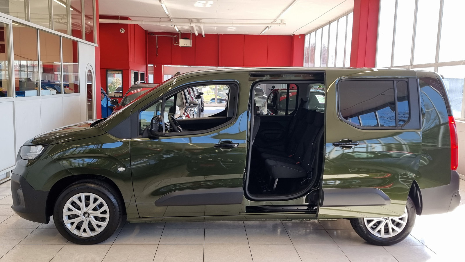 FIAT Doblo L2 1.5 BlueHDi Automat - 7 Plätze, Diesel, Voiture nouvelle, Automatique - 4