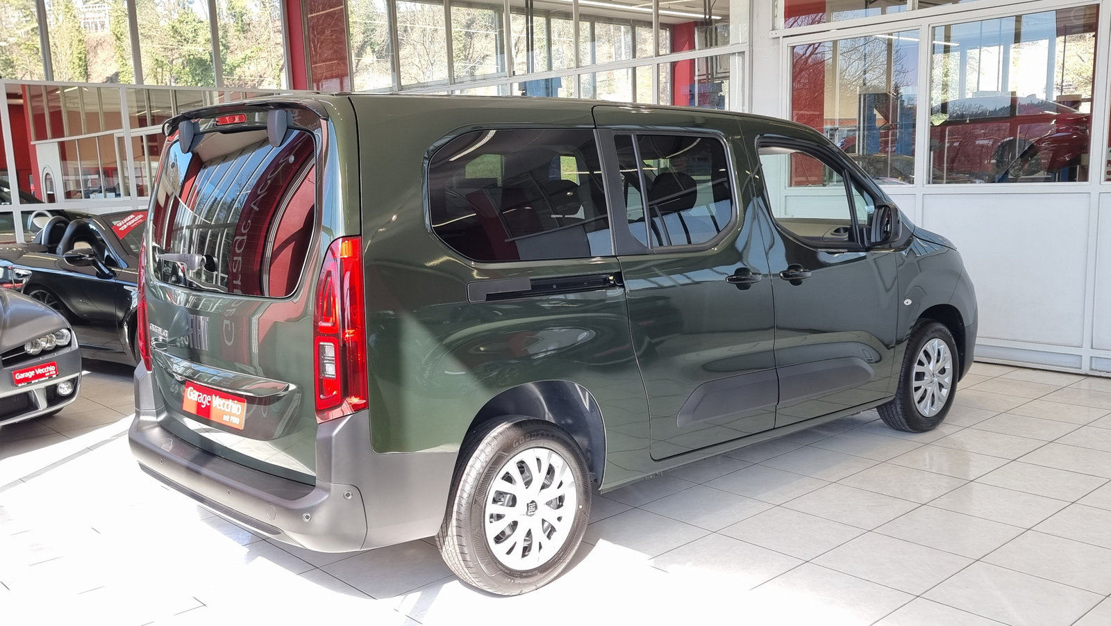 FIAT Doblo L2 1.5 BlueHDi Automat - 7 Plätze, Diesel, Voiture nouvelle, Automatique - 6