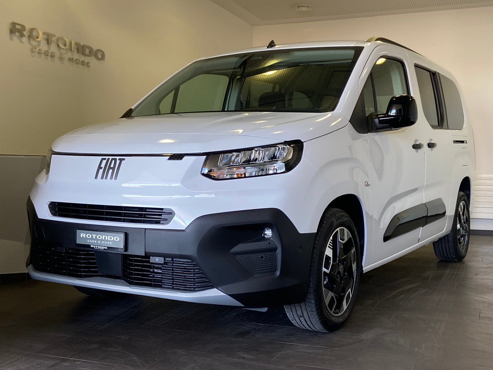 FIAT Doblo - Qubo L 1.5 Diesel Automat 7-Plätze, Diesel, Neuwagen, Automatik