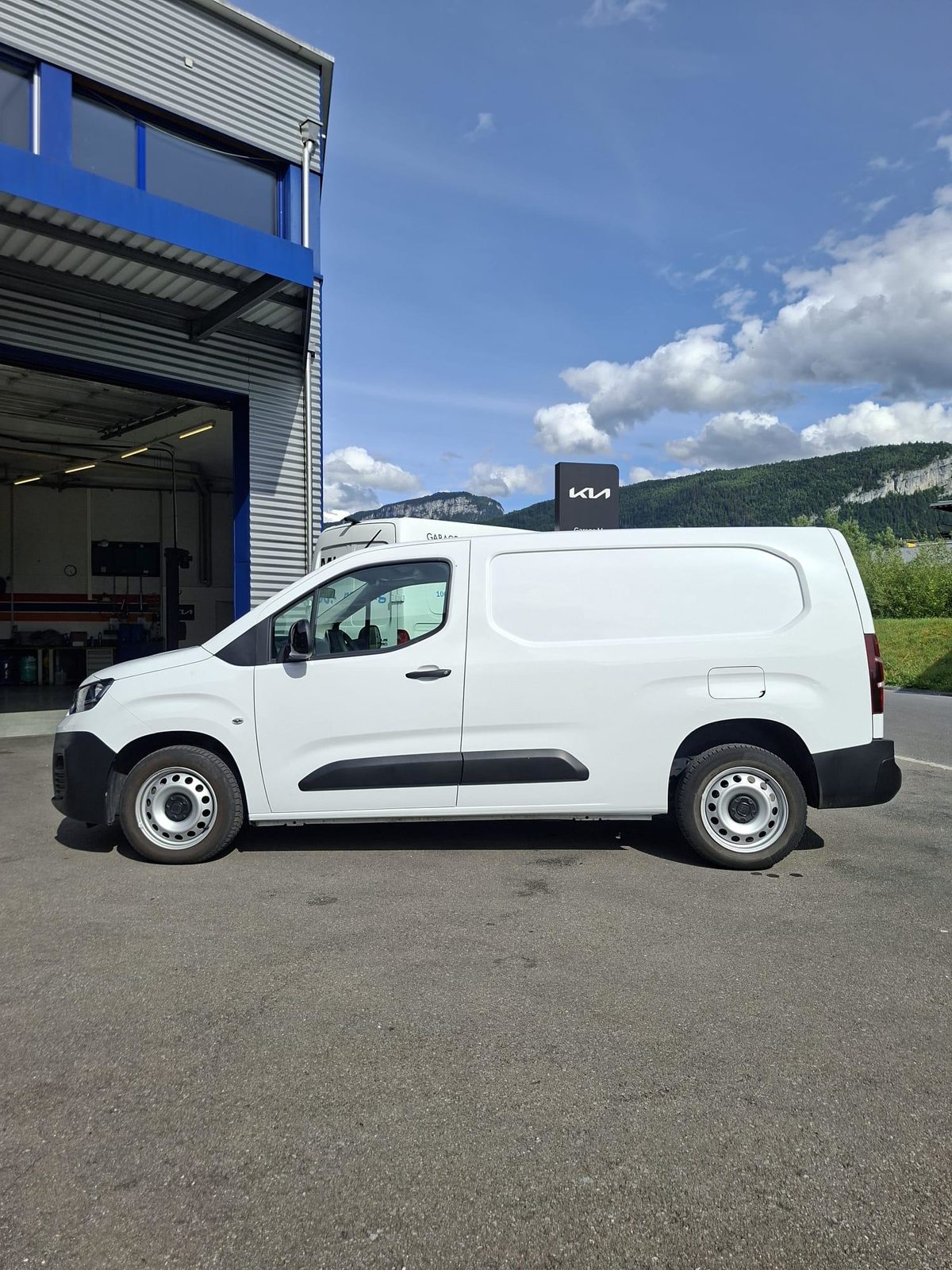 FIAT Doblo Kaw. L2 1.5 BlueHDI 100 Pro, Diesel, Occasion / Gebraucht, Handschaltung - 4