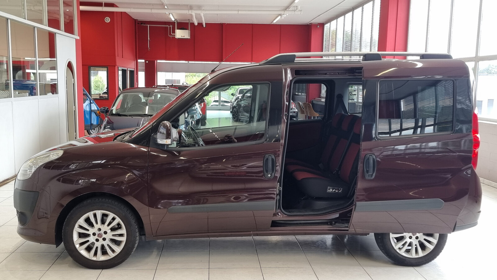FIAT Doblo Panorama 2.0 JTD Emotion 5P, Diesel, Occasioni / Usate, Manuale - 4