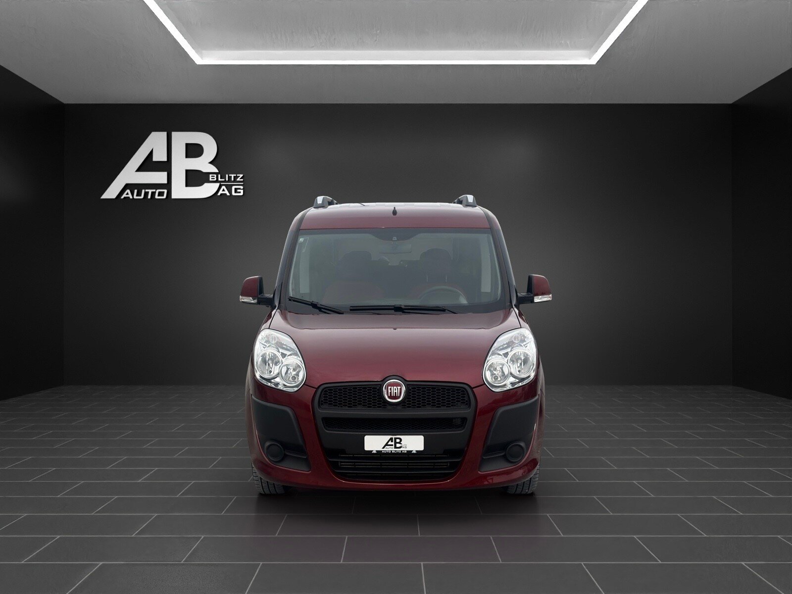 FIAT Doblò 1.4 T-jet NaturalPower Dynamic * 7-Plätzer *