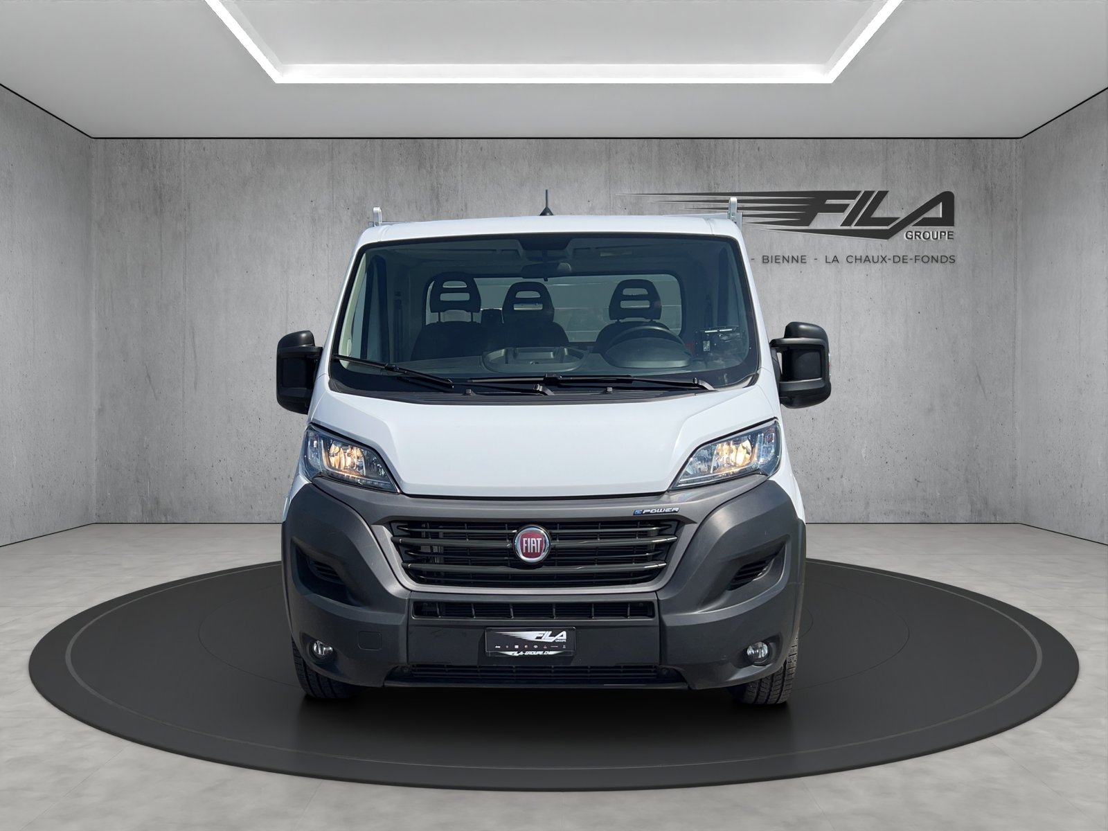 FIAT Ducato-e ch. cab. 79kWh H1 3, Electric, Ex-demonstrator, Automatic - 2