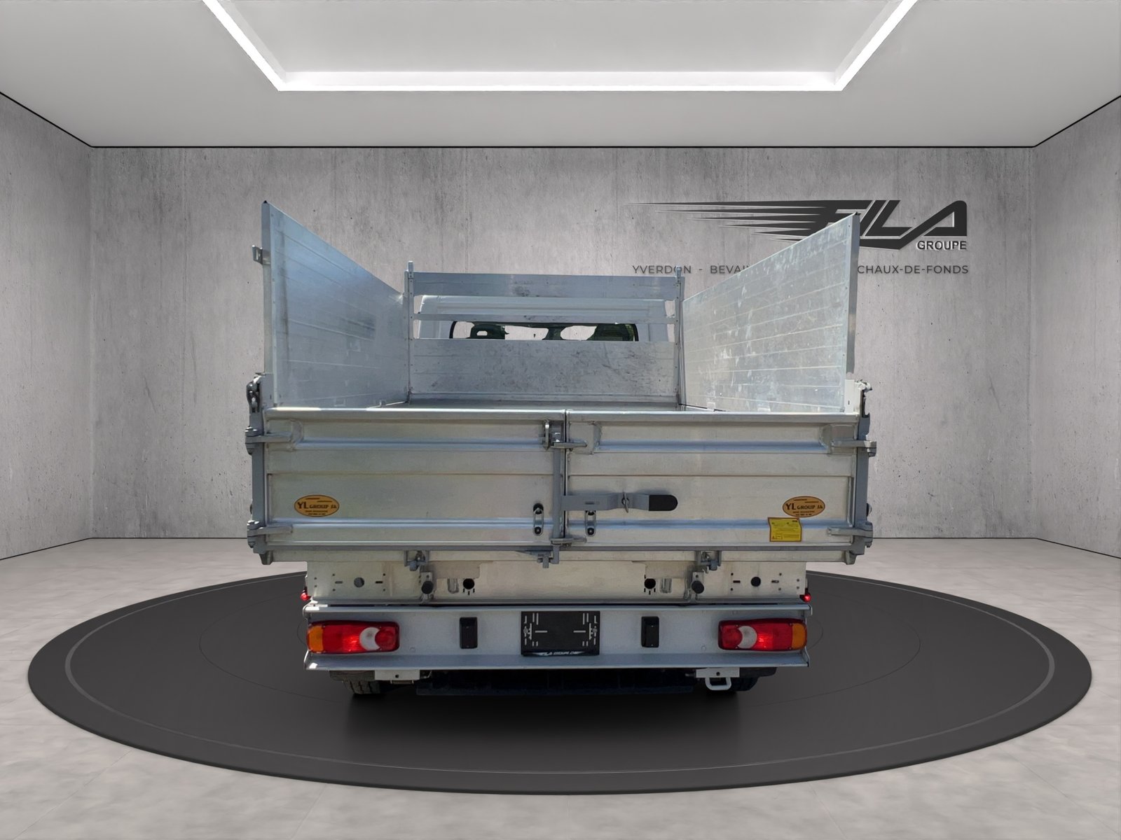 FIAT Ducato-e ch. cab. 79kWh H1 3, Electric, Ex-demonstrator, Automatic - 4