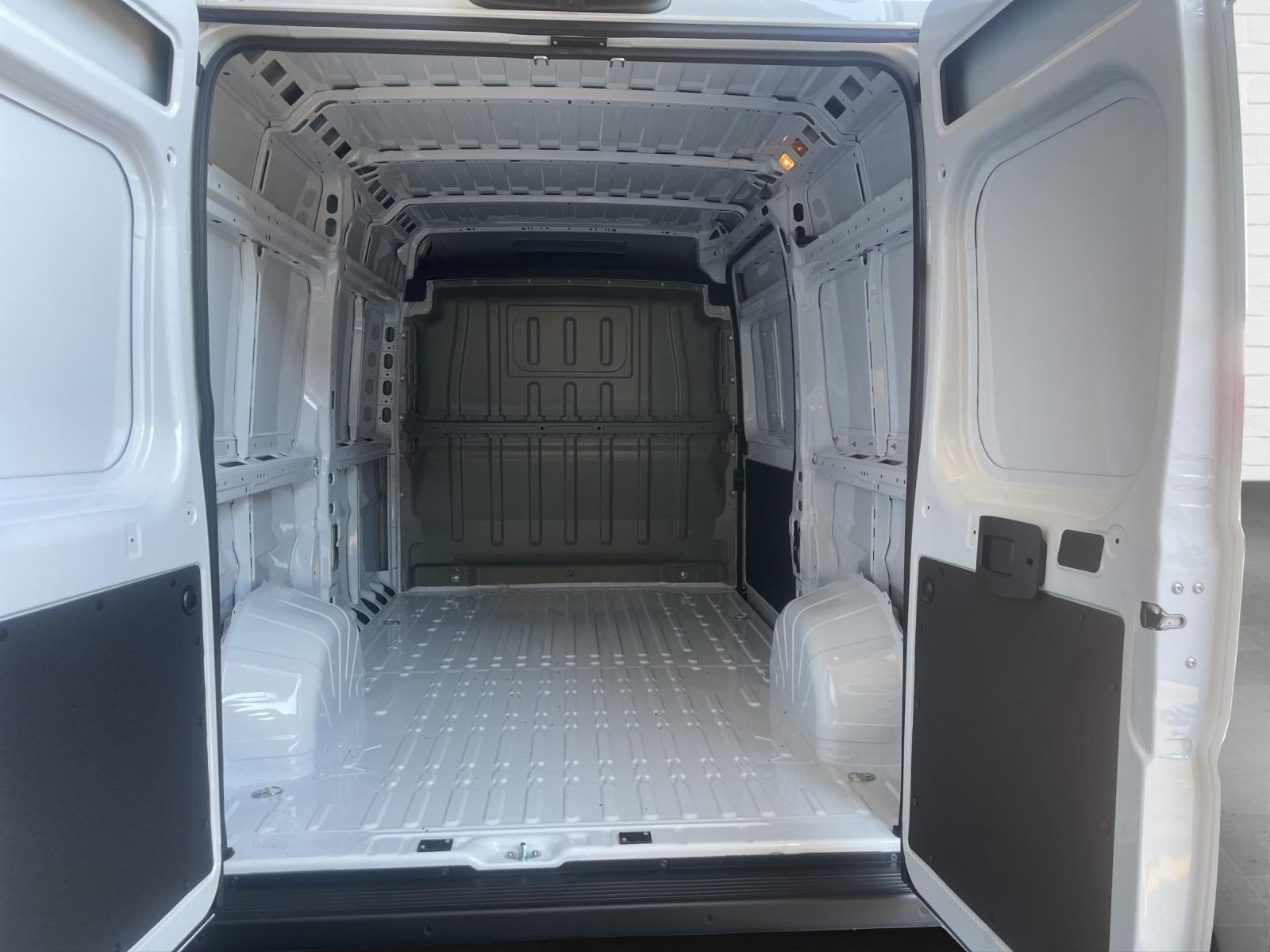 FIAT Ducato 290 35 Kaw. 3450 H2 2.2, Diesel, New car, Manual - 5