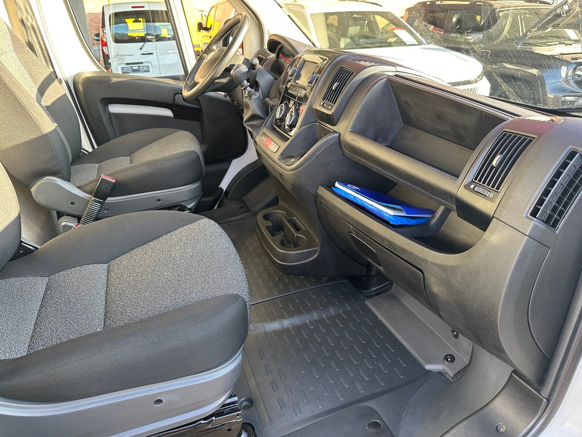 FIAT Ducato 30 2.3 MJ, Diesel, Second hand / Used, Manual - 4