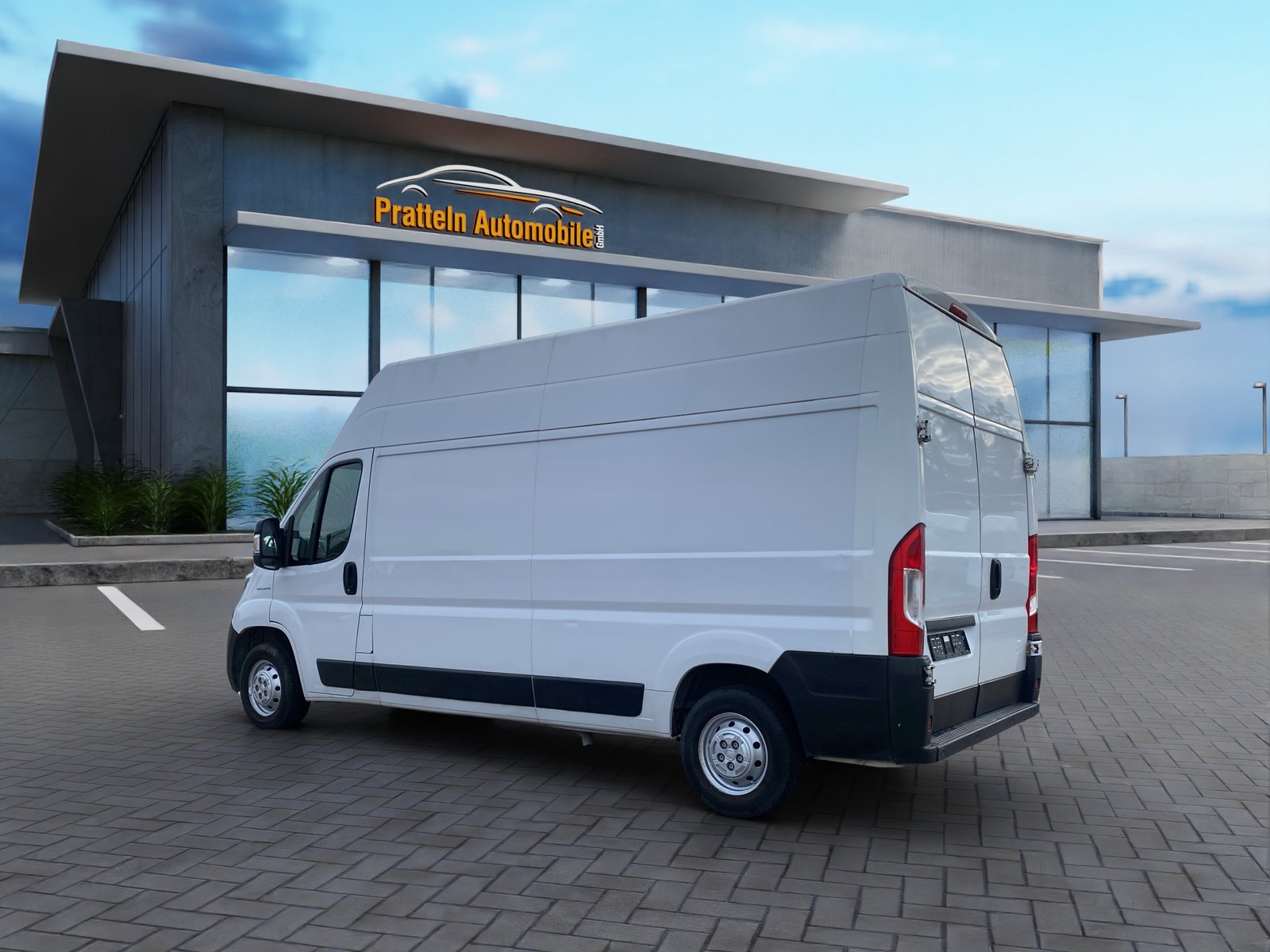 FIAT Ducato 35 2.3 MJ Comfort Matic, Diesel, Second hand / Used, Automatic - 3