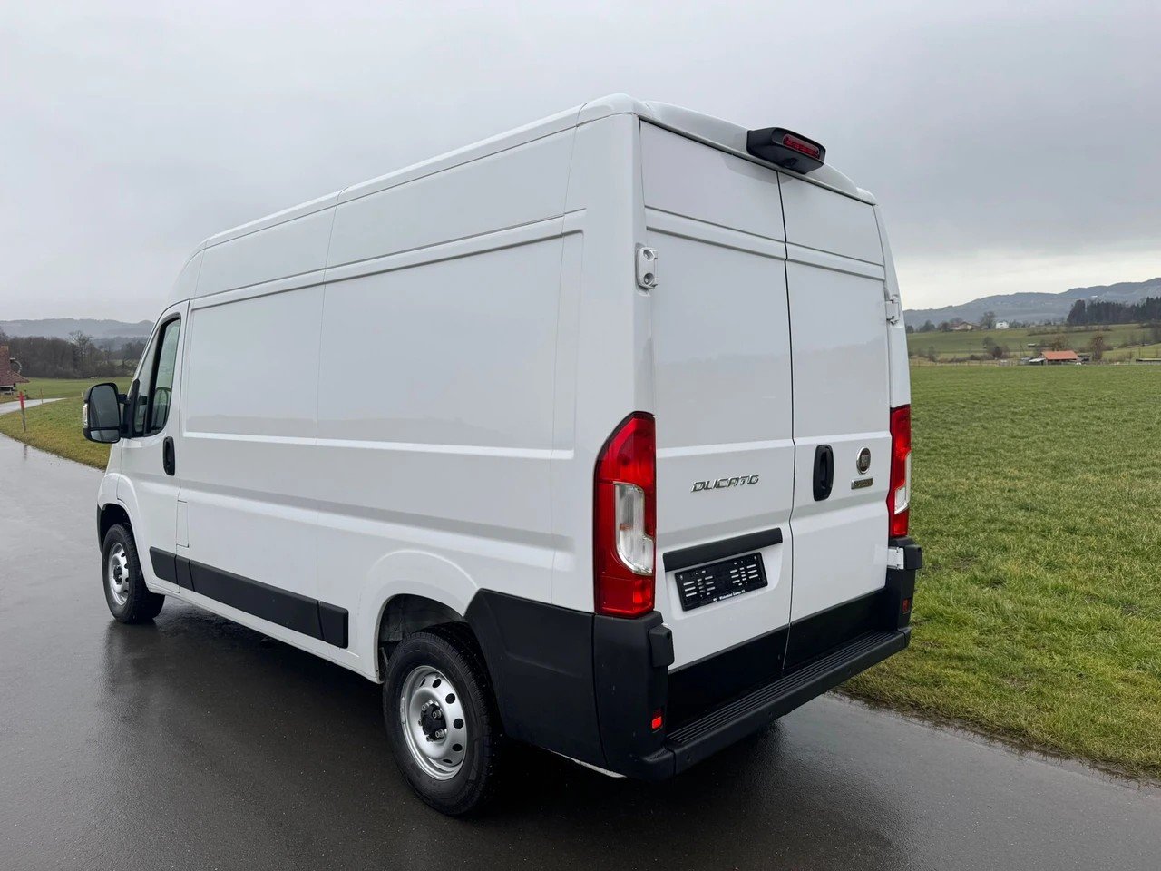 FIAT Ducato 33 L1H1 Swiss, Diesel, Second hand / Used, Manual - 2