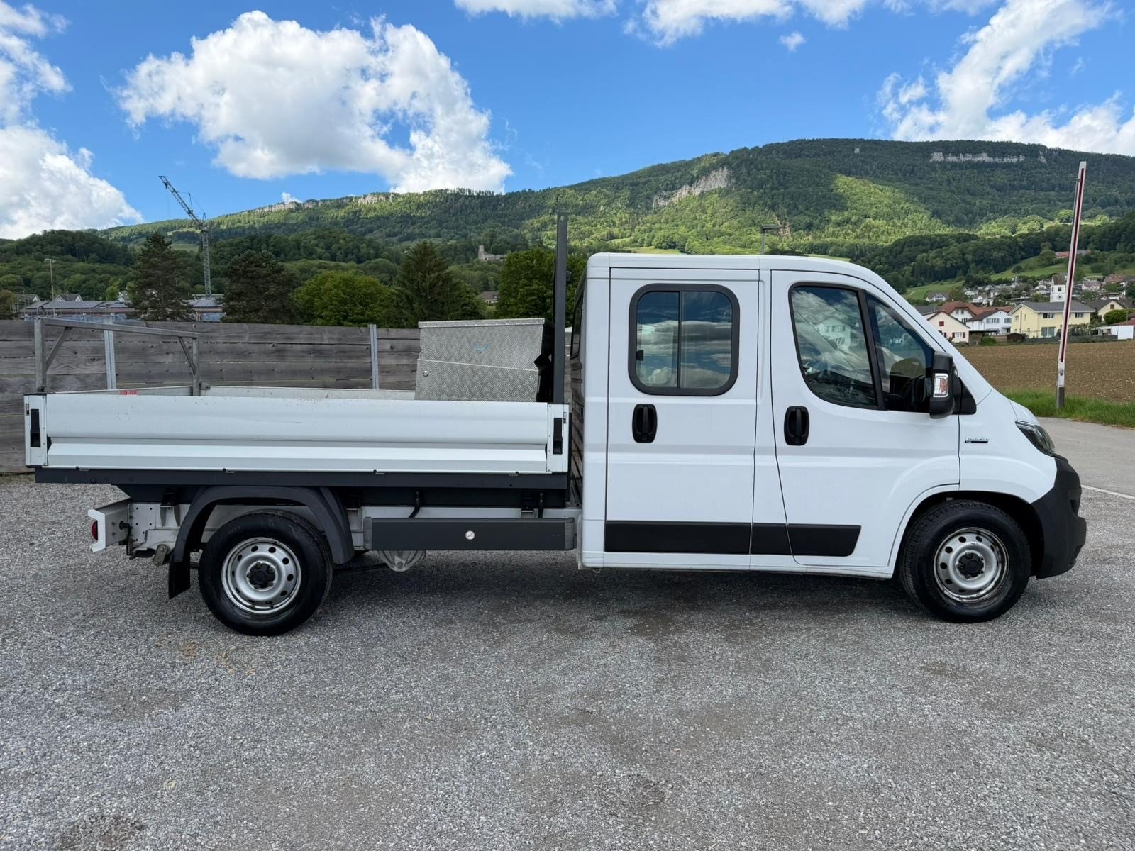 FIAT Ducato 295 35 DKab.-Ch. 4035 2.2 Swiss Edition, Diesel, Second hand / Used, Manual - 4