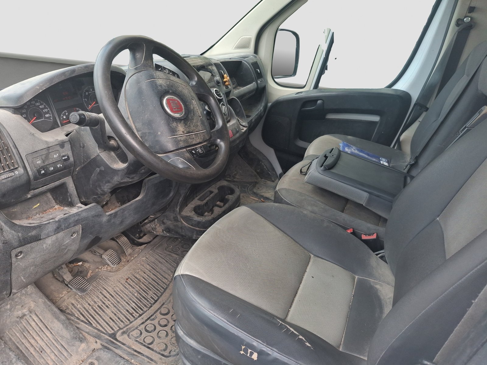 FIAT Ducato 35 2.3 MJ, Diesel, Occasion / Gebraucht, Handschaltung - 6