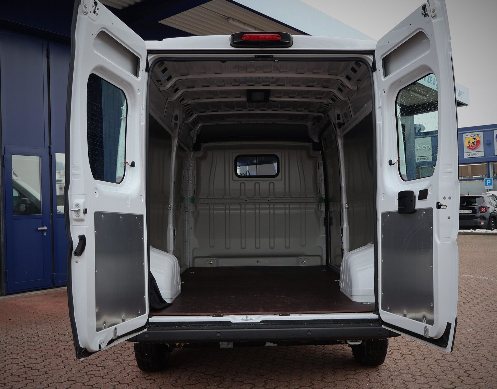 FIAT E-Ducato 35 Kaw. 3450 H1 47 kWh, Electric, Second hand / Used, Automatic - 7