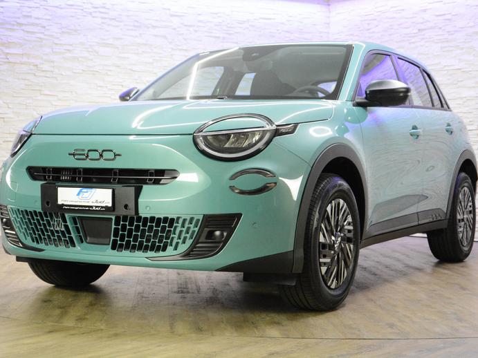 FIAT FIAT 600 1.2 Hybrid MHEV 145 Cult, Hybride Leggero Benzina/Elettrica, Auto nuove, Automatico