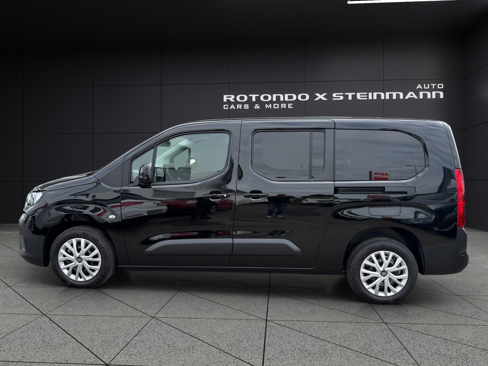 FIAT FIAT Doblo L2 1.5 BlueHDi Automat - 7 Plätze, Diesel, Neuwagen, Automatik - 2